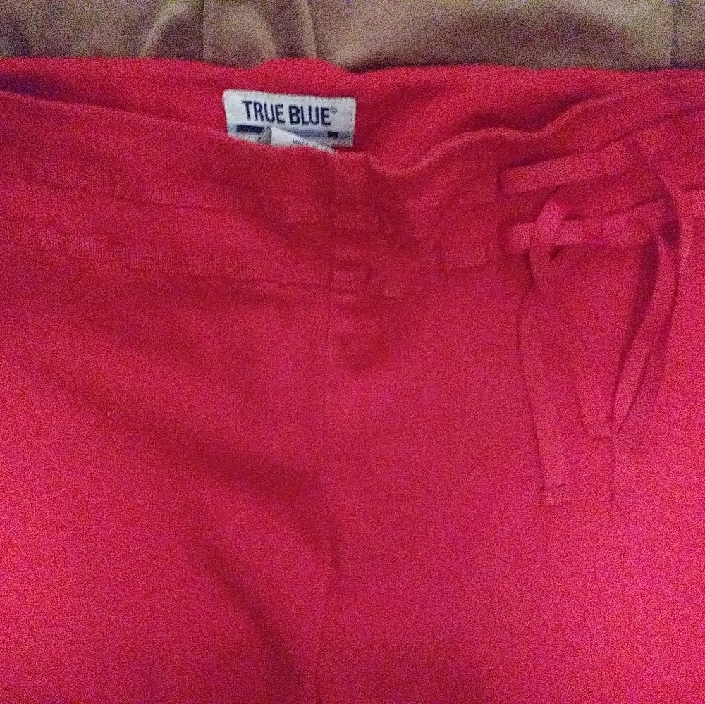Capris - Picture 2 of 4